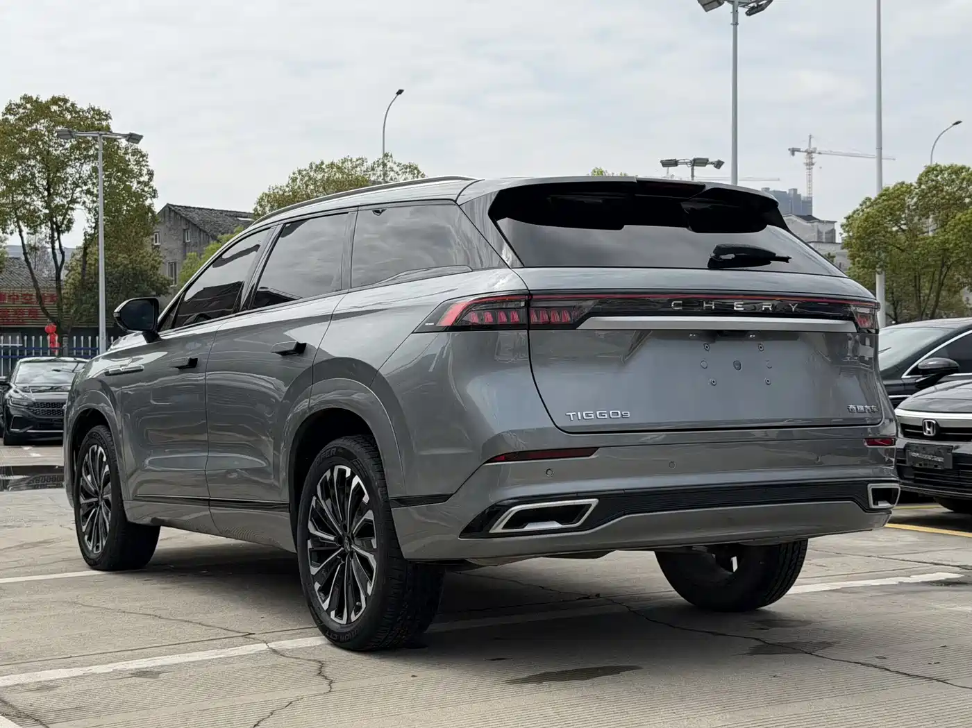 CHERY TIGGO 9