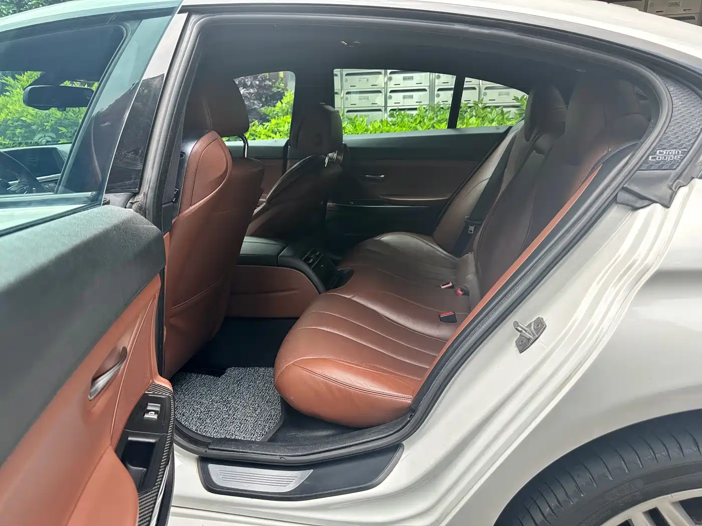 BMW 6 Series 2013 Facelift 640i Gran Coupe фото 5