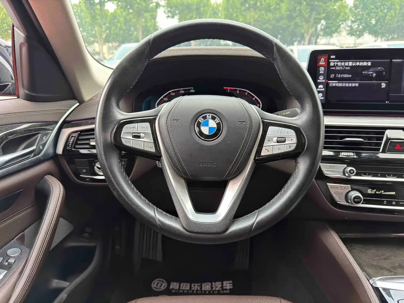 Фото 12 - BMW 5 Series
