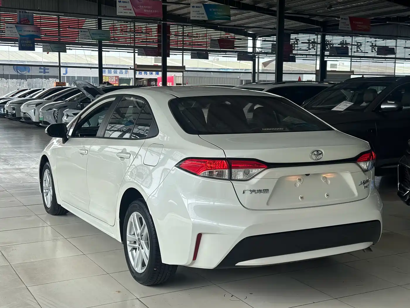 Toyota Levin 2019 185T CVT Luxury Edition China V фото 14