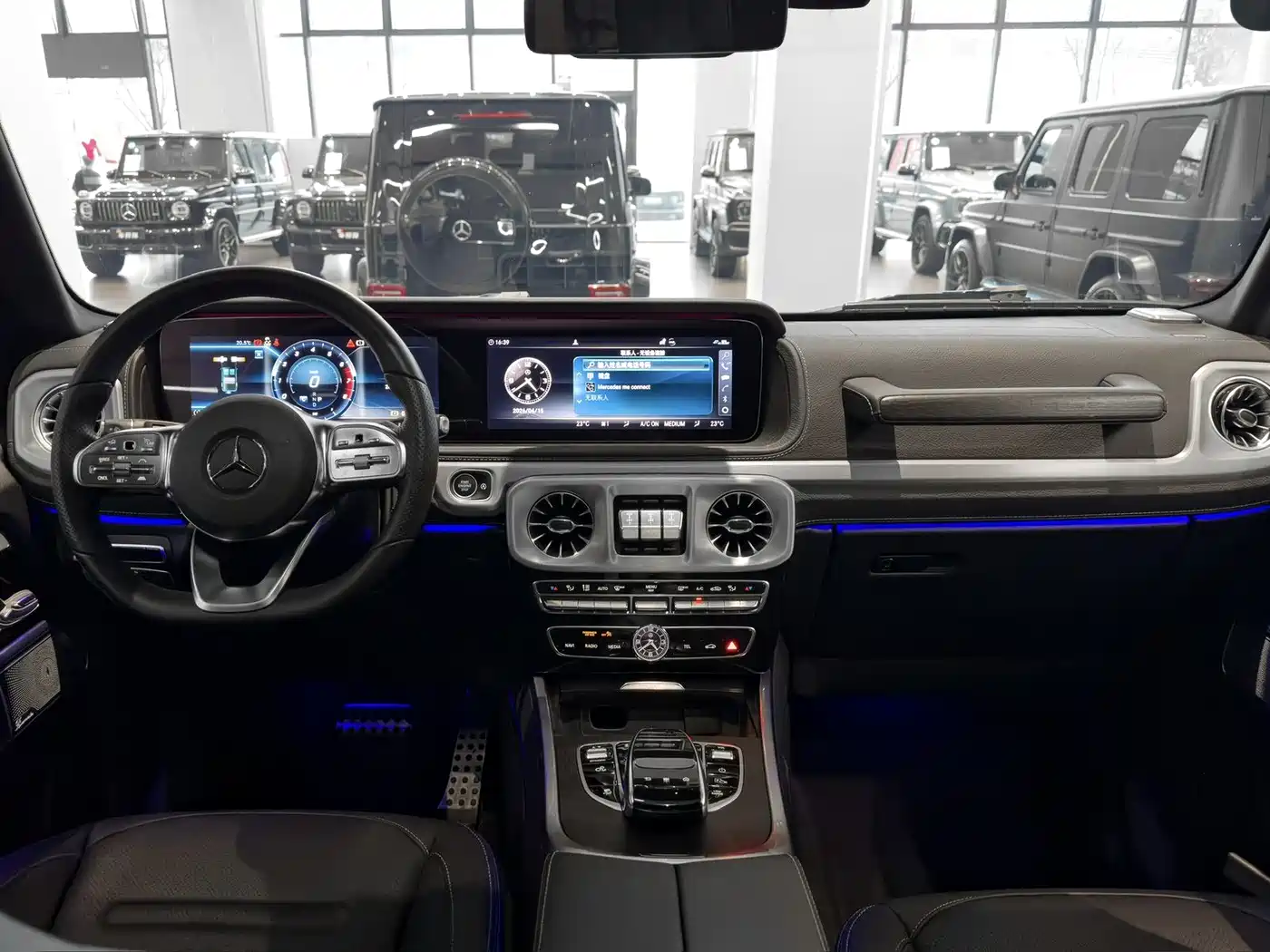 Mercedes-Benz G-Class 2024 G 500 фото 6