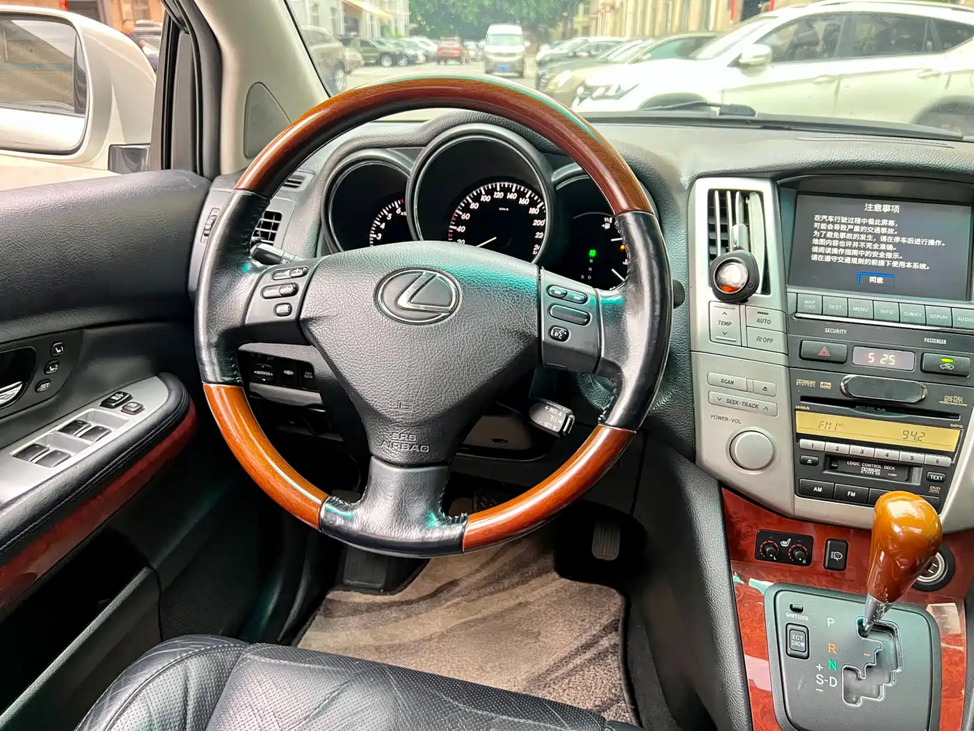 Lexus RX Classic 2006 350 фото 9