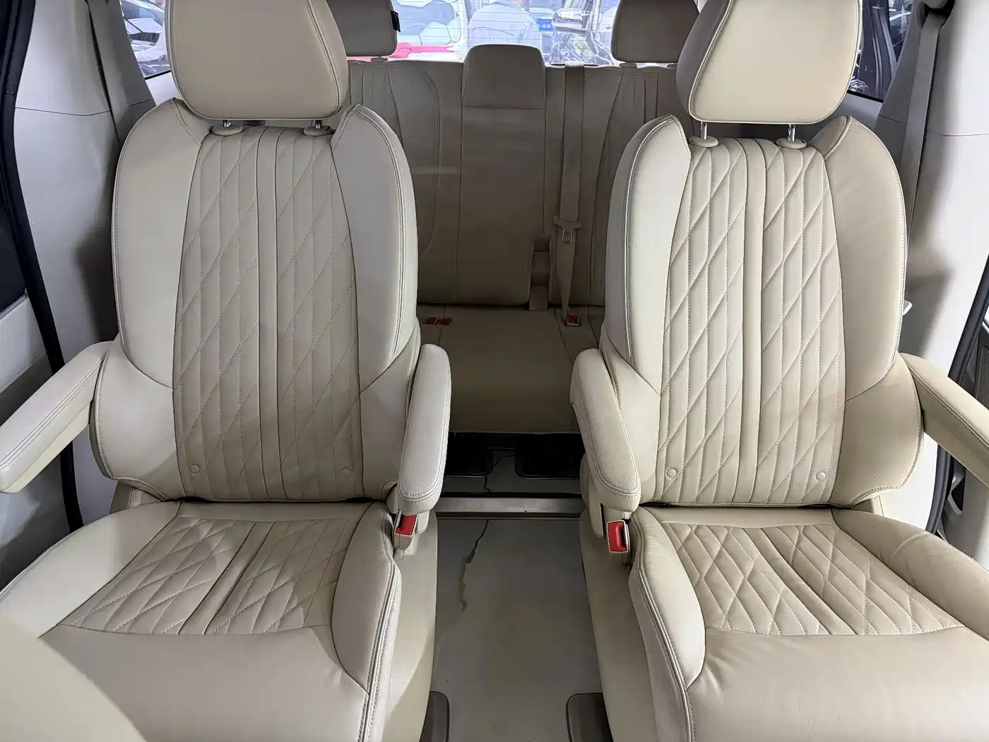 Buick GL8 2023 Facelift Land Business Class Luxury фото 17