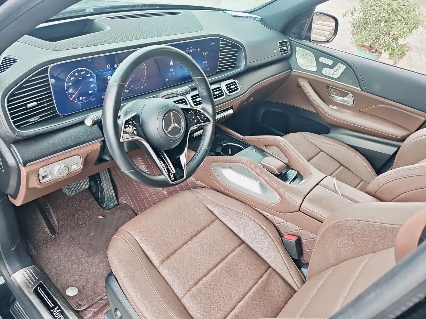 Mercedes-Benz GLE 2024 GLE 450 4MATIC Luxury фото 5