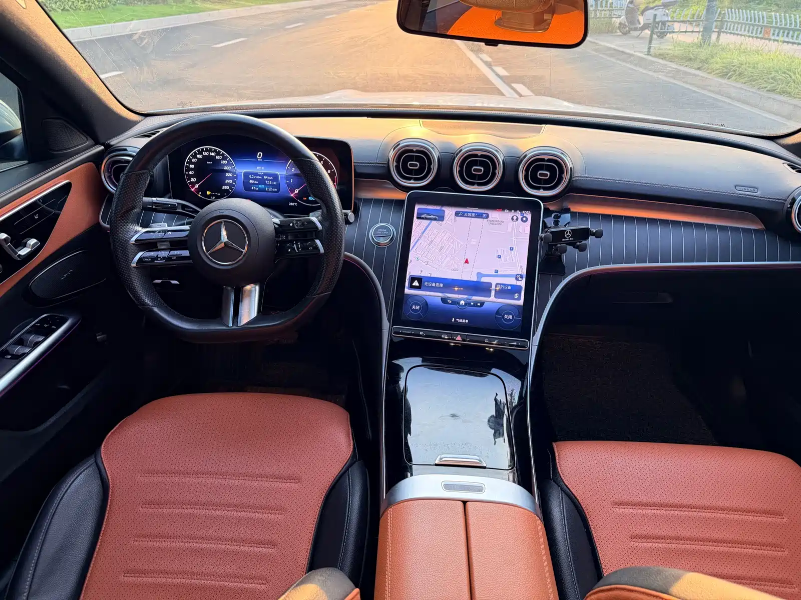 Photo 6 - Mercedes-Benz C-Class