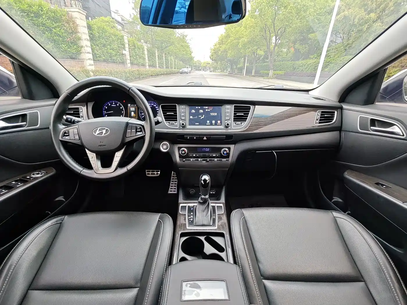 Hyundai Mistra 2014 1.8L Auto Premium DLX фото 15
