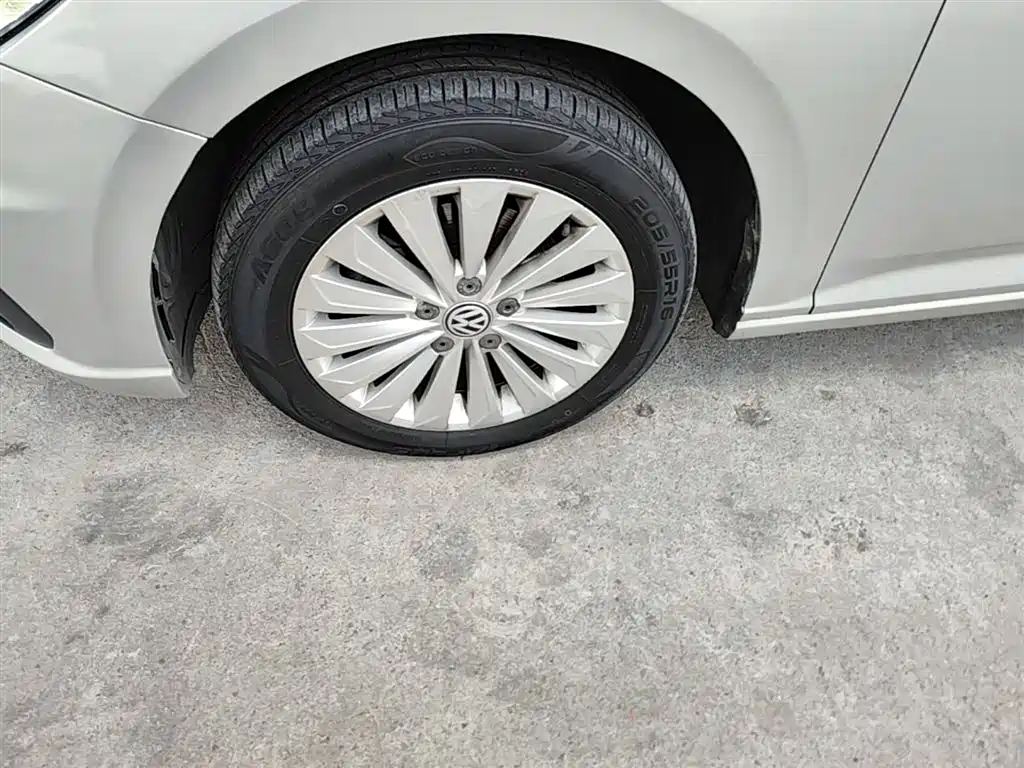 Volkswagen Lavida 2018 280TSI DSG Comfort Edition China V фото 23