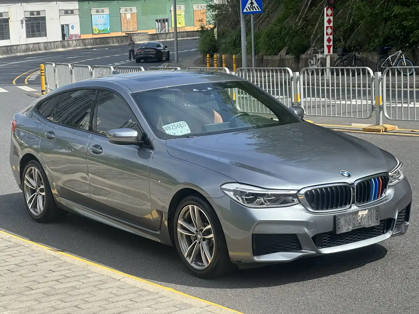 BMW 6 Series GT 2020 630i M Sport Package фото 3