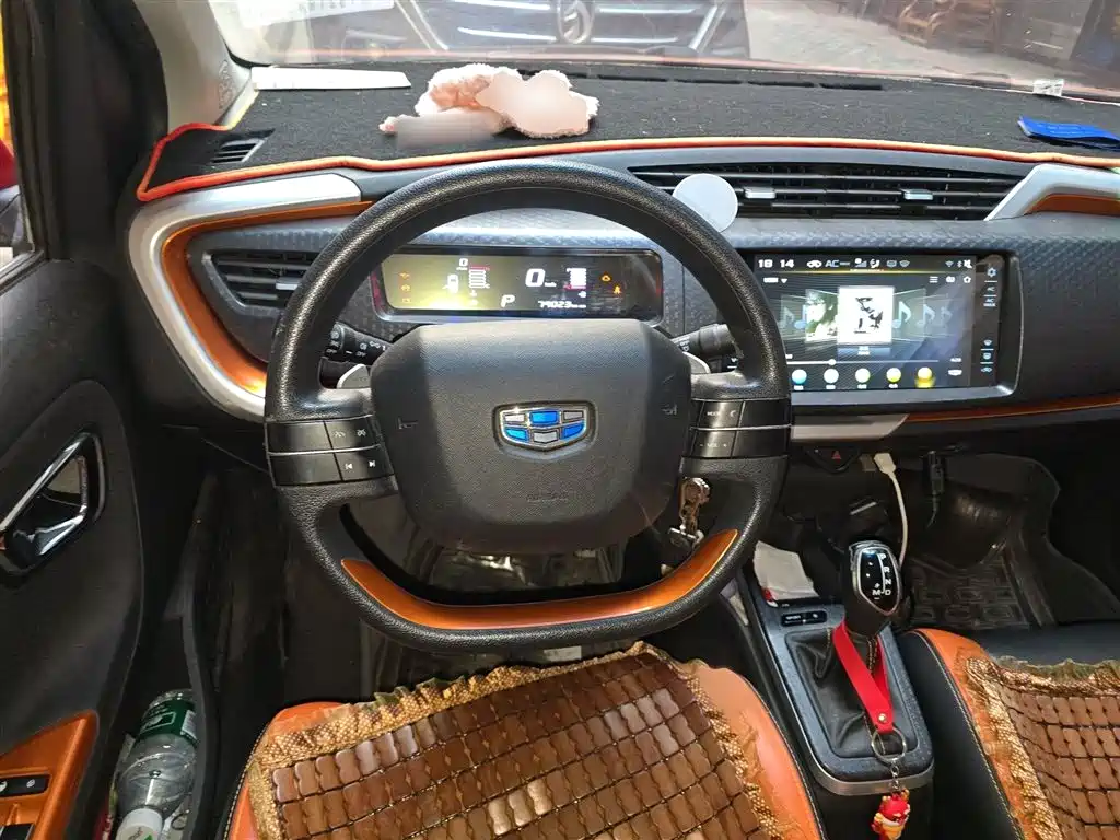 Geely Yuanjing X1 2017 2017 1.3L Auto Player Edition