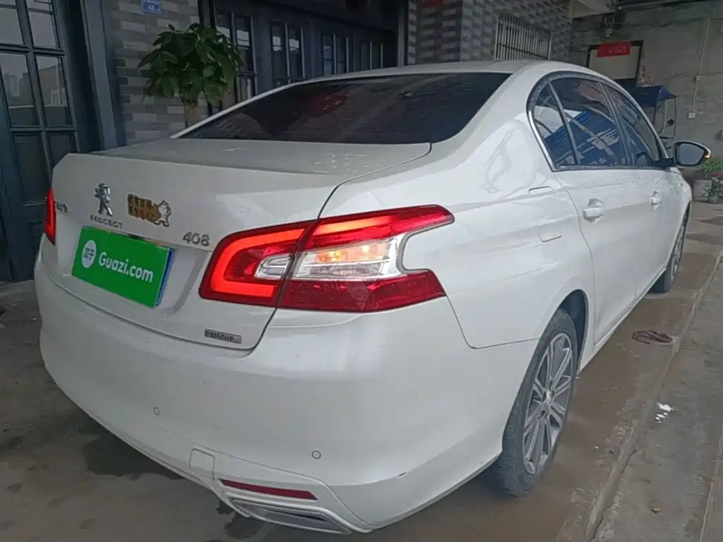 Peugeot 408 2018 350THP Automatic Luxury Edition фото 7
