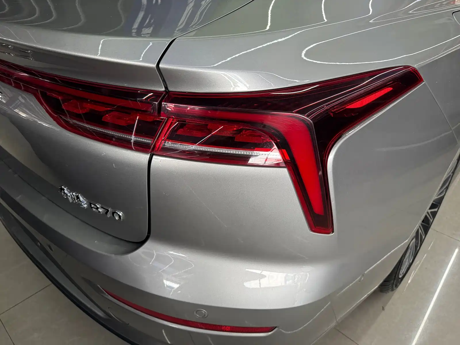 Фото 15 - Besturn B70