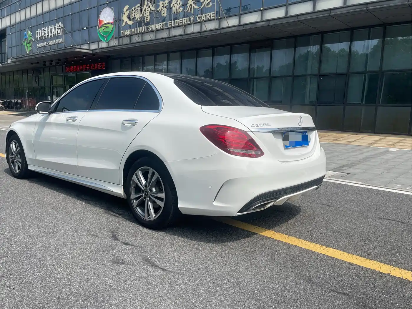 Mercedes-Benz C-Class 2018 C 200 L Sport Edition фото 7