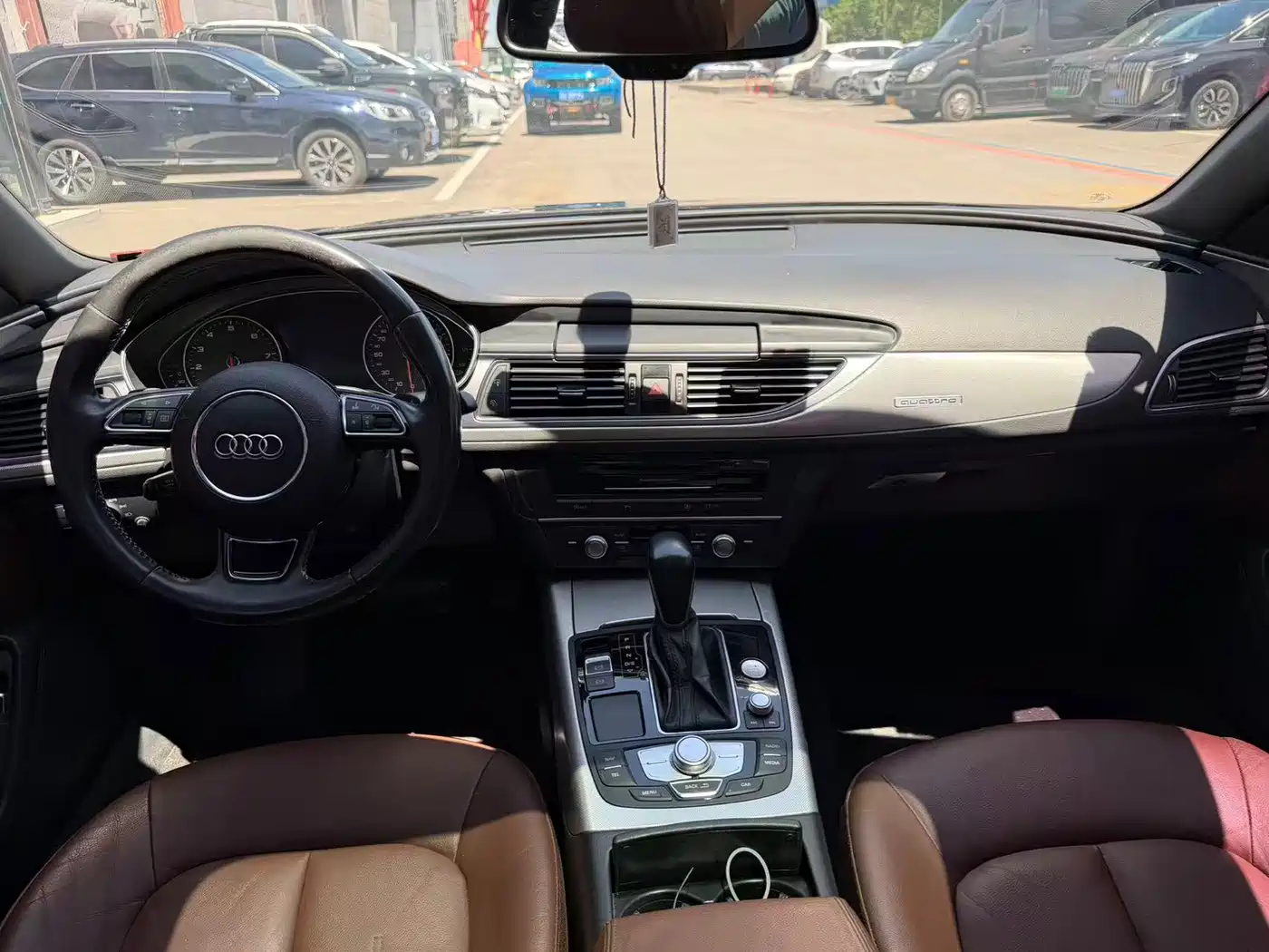 Audi A6L 2018 30th Anniversary 45 TFSI quattro Sport фото 8