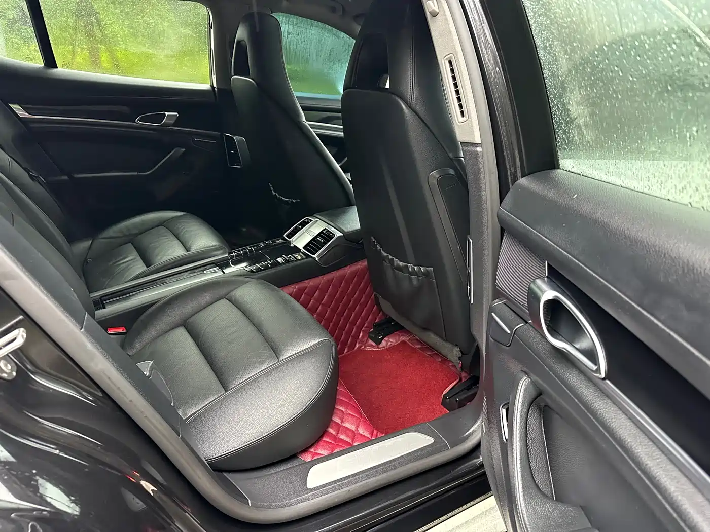 Porsche Panamera 2010 Panamera 4 3.6L фото 9
