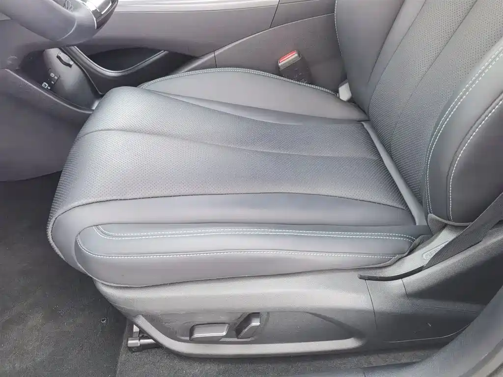 BYD SEAL 06 NEW ENERGY