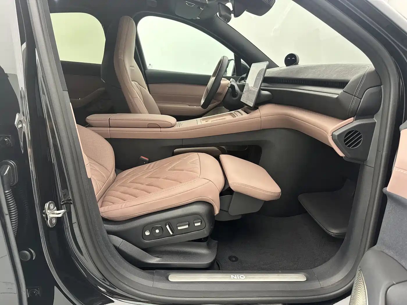 NIO EC6 2025 2025 75kWh