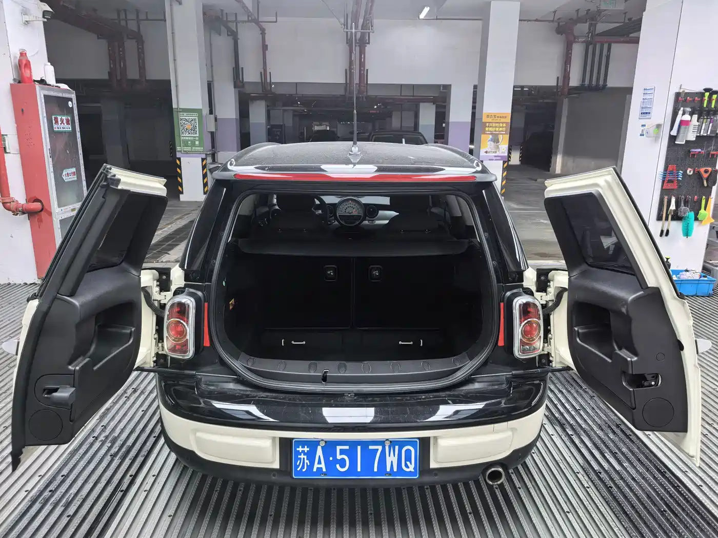 MINI CLUBMAN 2012 2011 1.6L COOPER Fun