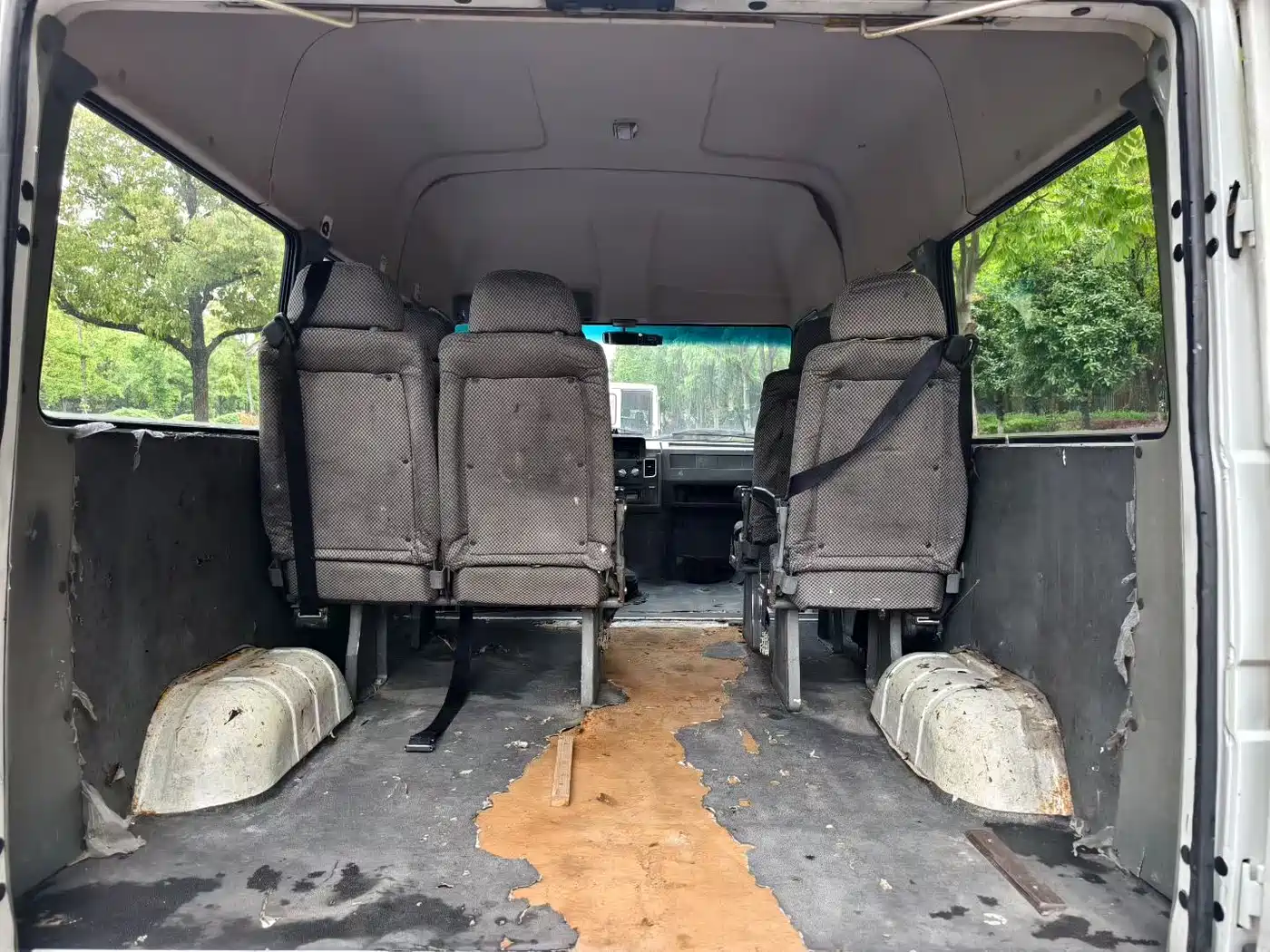 Iveco Daily 2015 2014 Model 2.5T-A35 NJ6485AC47Z4
