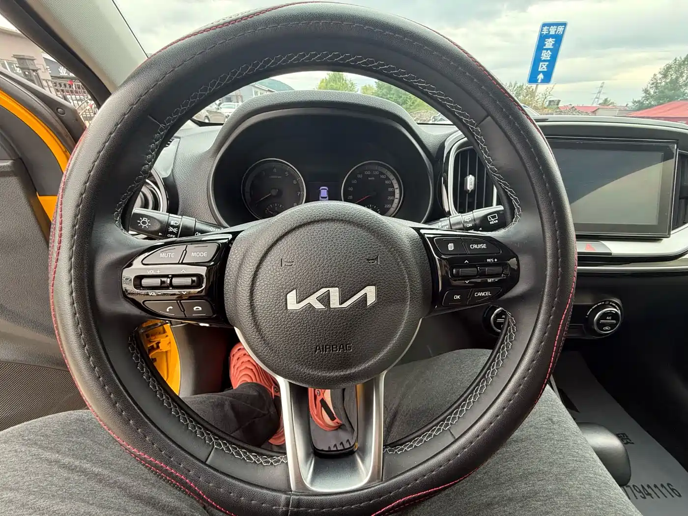Kia KX1 2021 1.4L CVT Sunroof Version фото 5