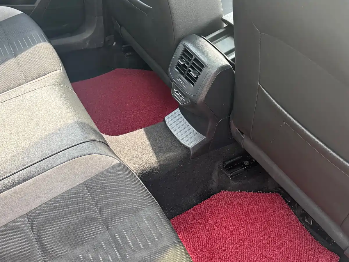Volkswagen T-ROC 2022 280TSI DSG 2WD Elite PLUS фото 15