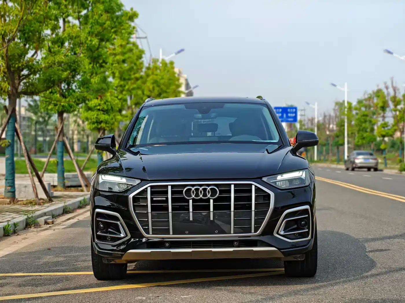 Audi Q5L 2022 40T Luxury Elegance фото 2