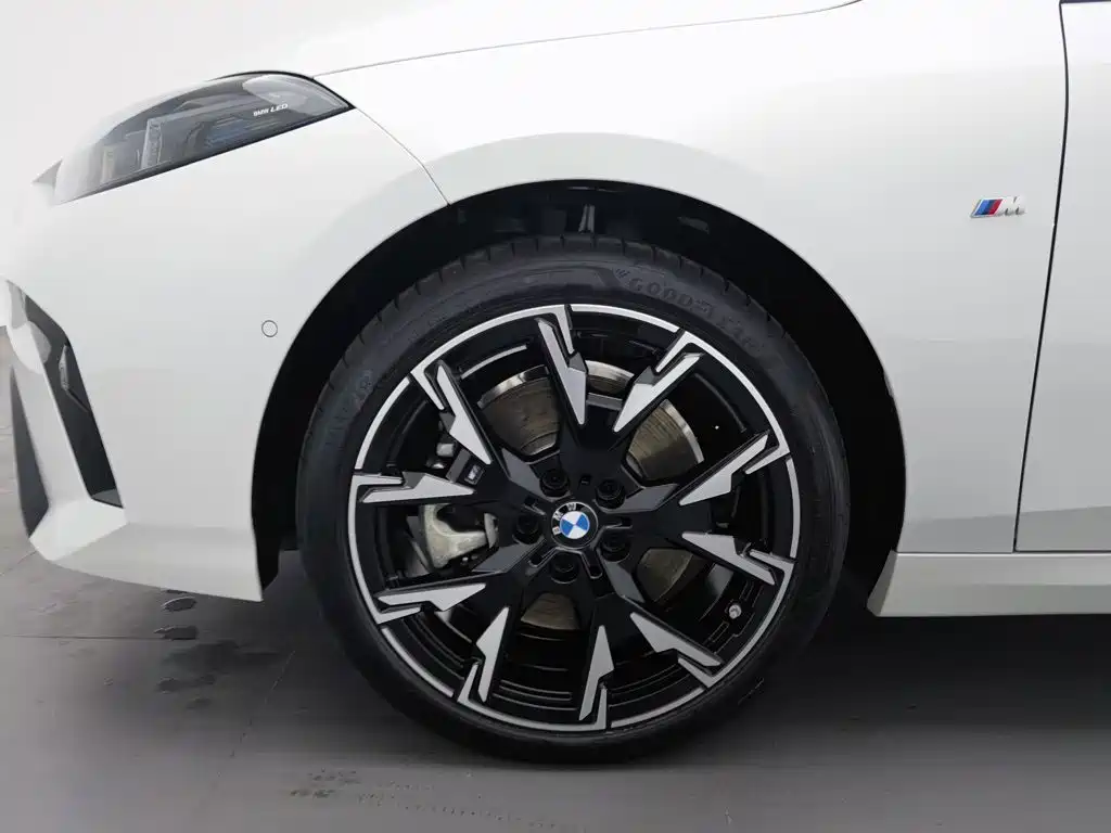 BMW 2 Series, миниатюра 17