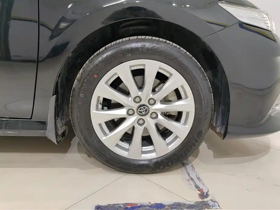 Toyota Camry 2019 Facelift 2.0G Luxury Edition фото 6