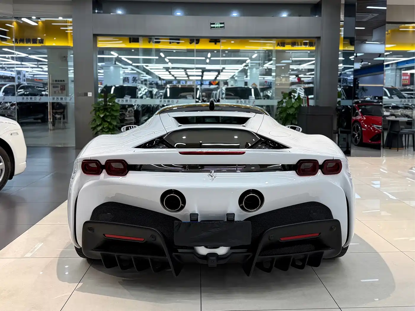 Ferrari SF90 2025 2020 3.9T V8 Stradale
