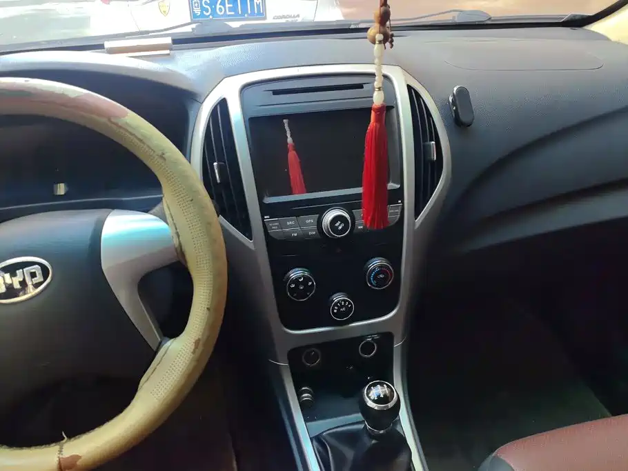 BYD F3 2015 2015 Energy-saving Edition 1.5L Manual Comfort