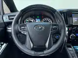 Фото 4 - Toyota Vellfire