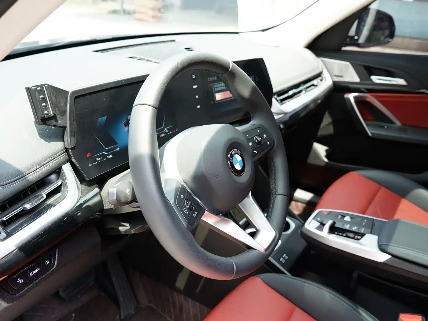BMW X1 2023 sDrive25Li X Design Package фото 19