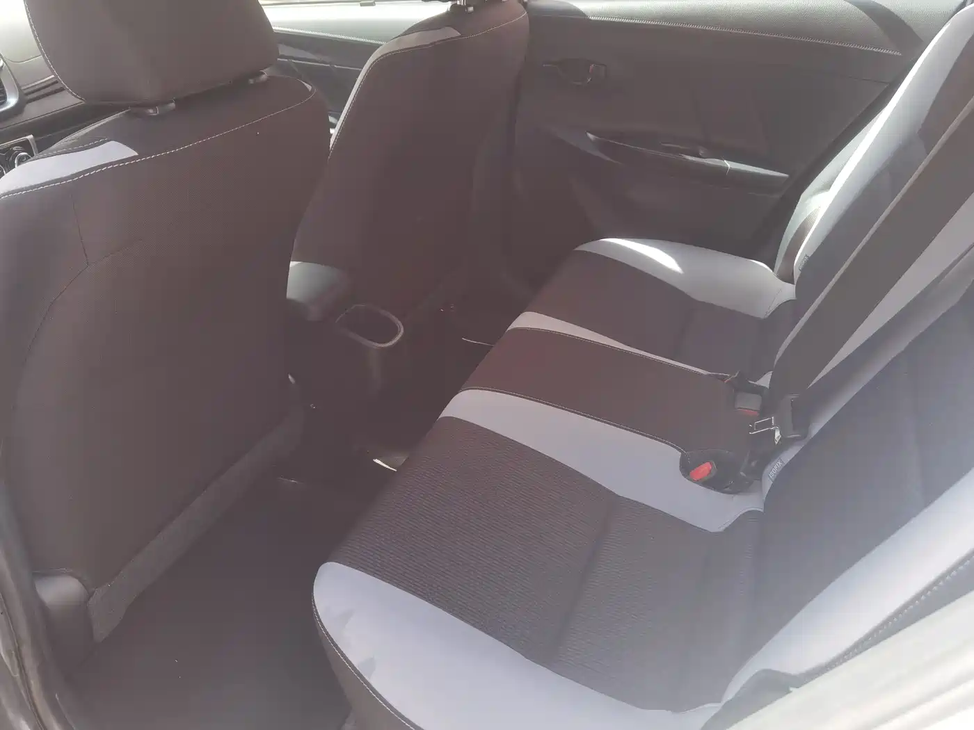 Toyota YARiS L Zhi Xuan 2020 Zhi Xuan X 1.5L CVT Leading фото 8
