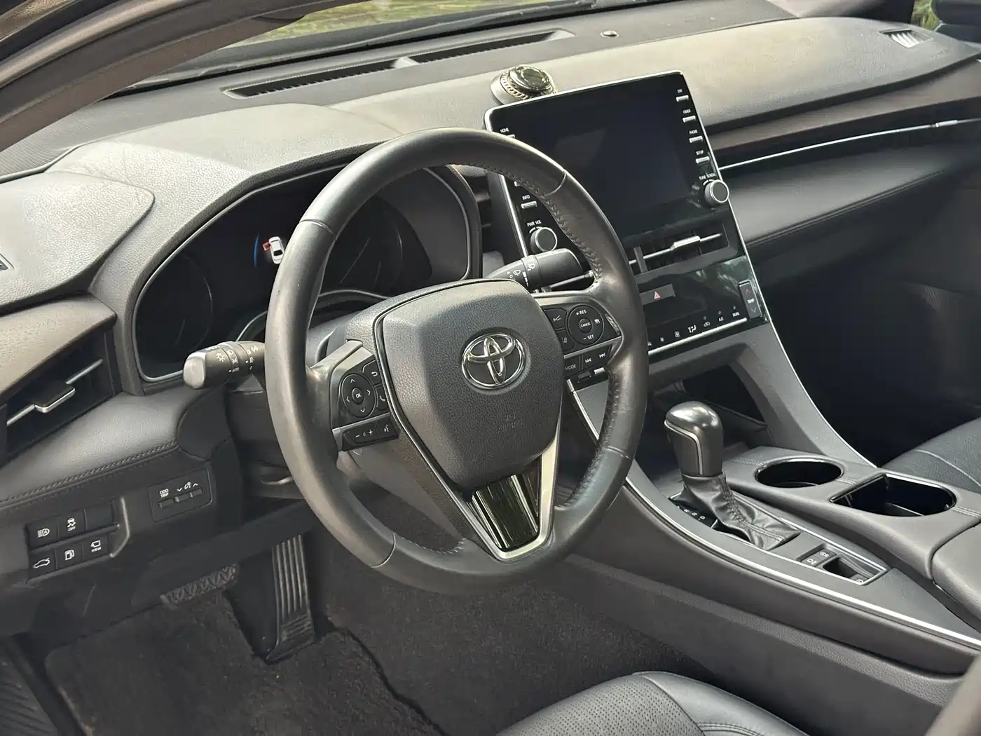 Toyota Avalon 2019 2.0L XLE Premium Edition (China VI) фото 5