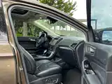 Фото 13 - Ford Edge