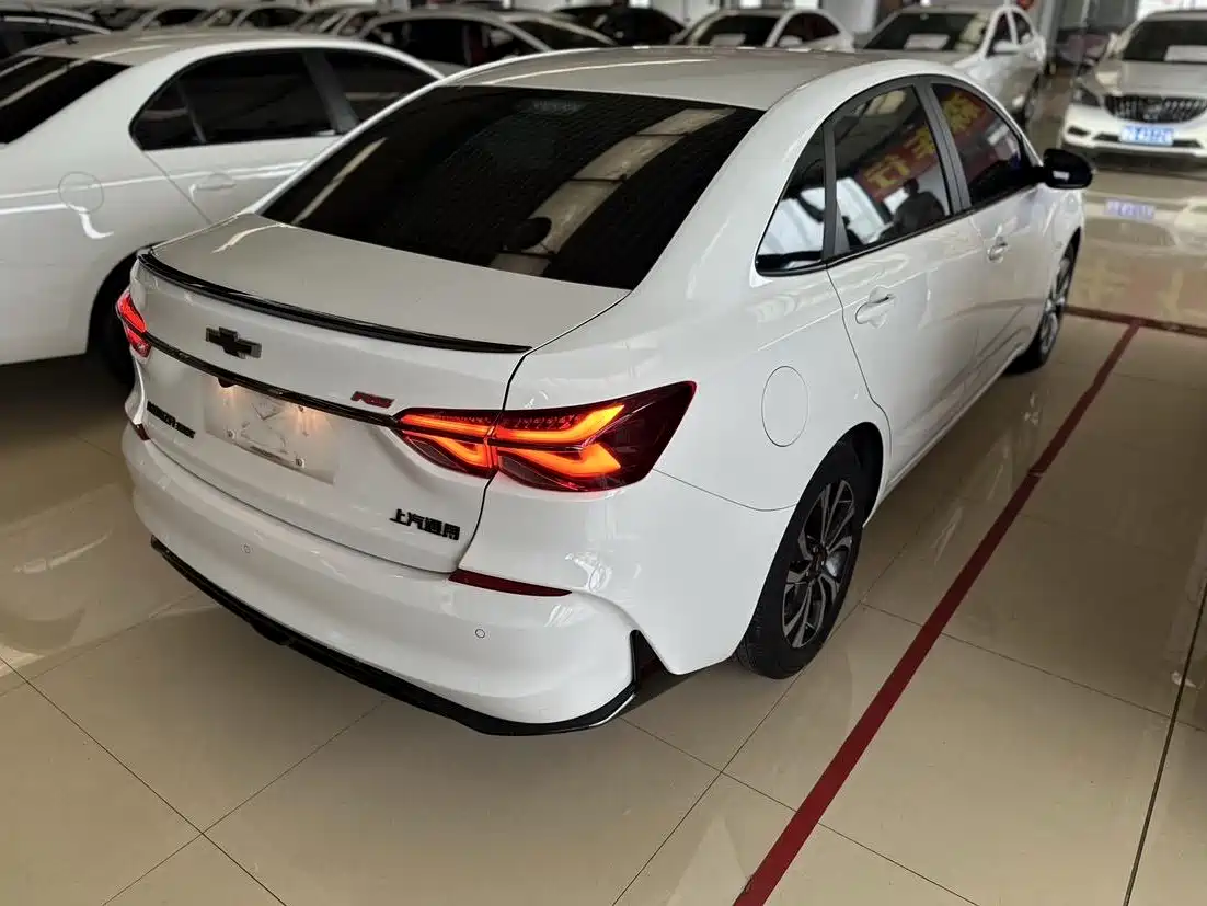 Chevrolet Monza 2022 Mild Hybrid RS 330T Automatic Comfort Edition фото 17