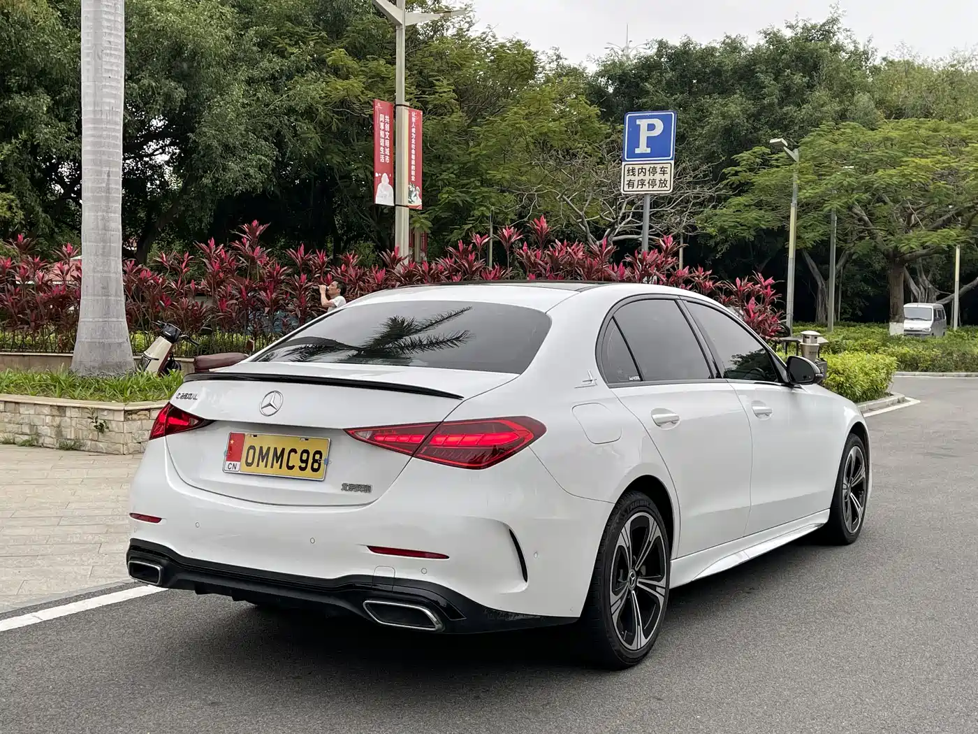 Mercedes-Benz C-Class 2022 Facelift C 260 L Night Edition Sport фото 9