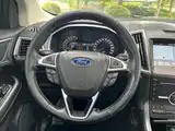 Фото 10 - Ford Edge