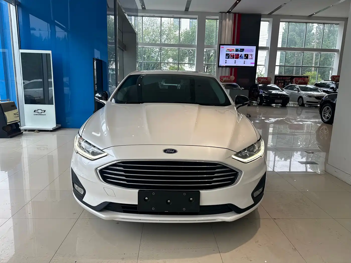 FORD MONDEO