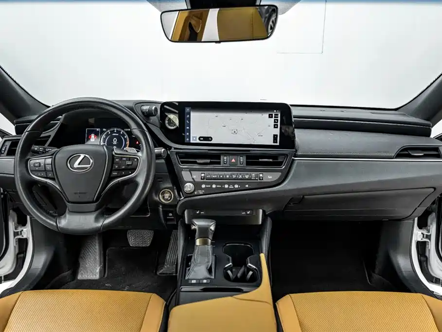 Lexus ES 2023 200 Excellence Edition фото 28
