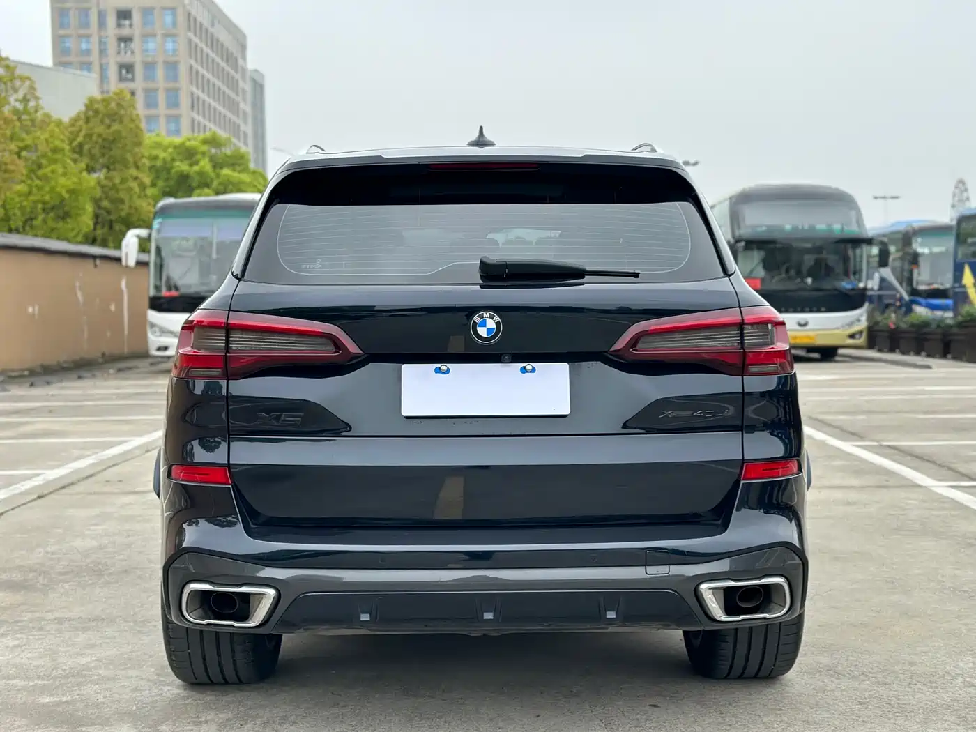 BMW X5 2022 xDrive 30Li Premium M Sport Package фото 5