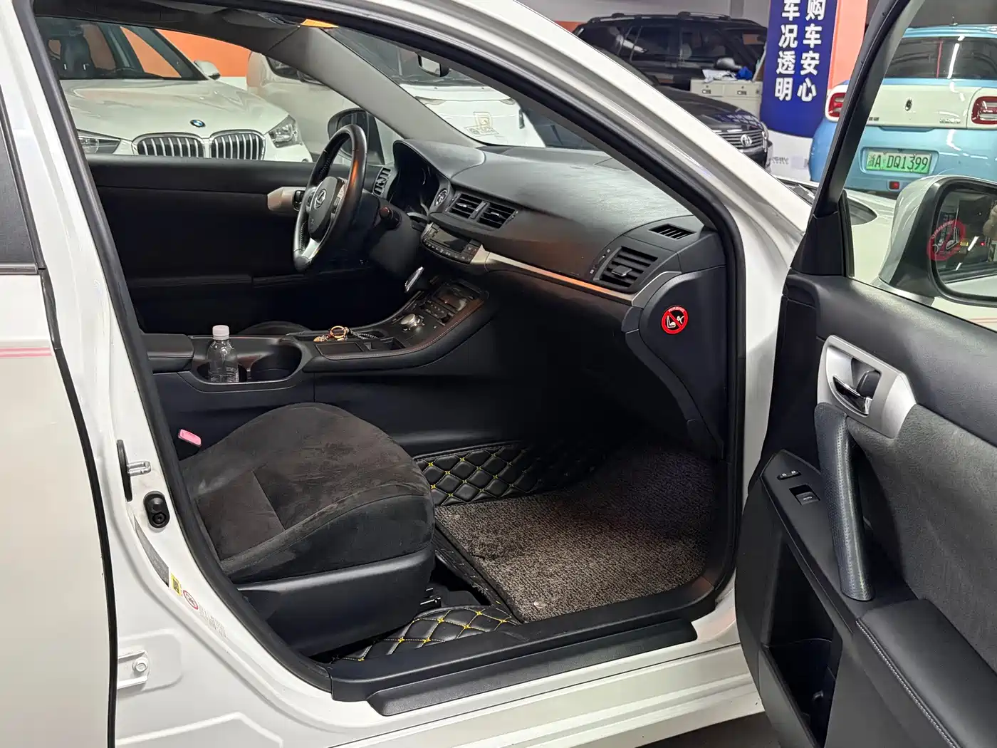 Lexus CT 2014 2013 CT200h Luxury
