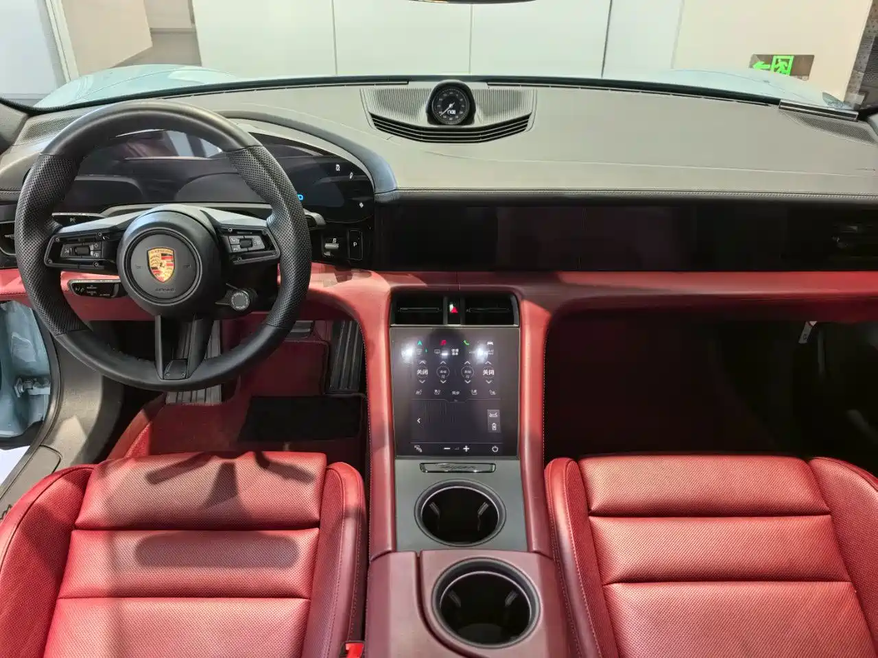 Porsche Taycan 2024 2022 Taycan