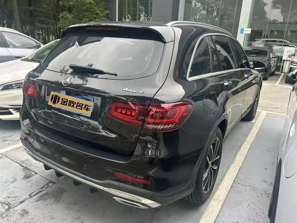 Mercedes-Benz GLC 2021 GLC 260 L 4MATIC Luxury фото 3