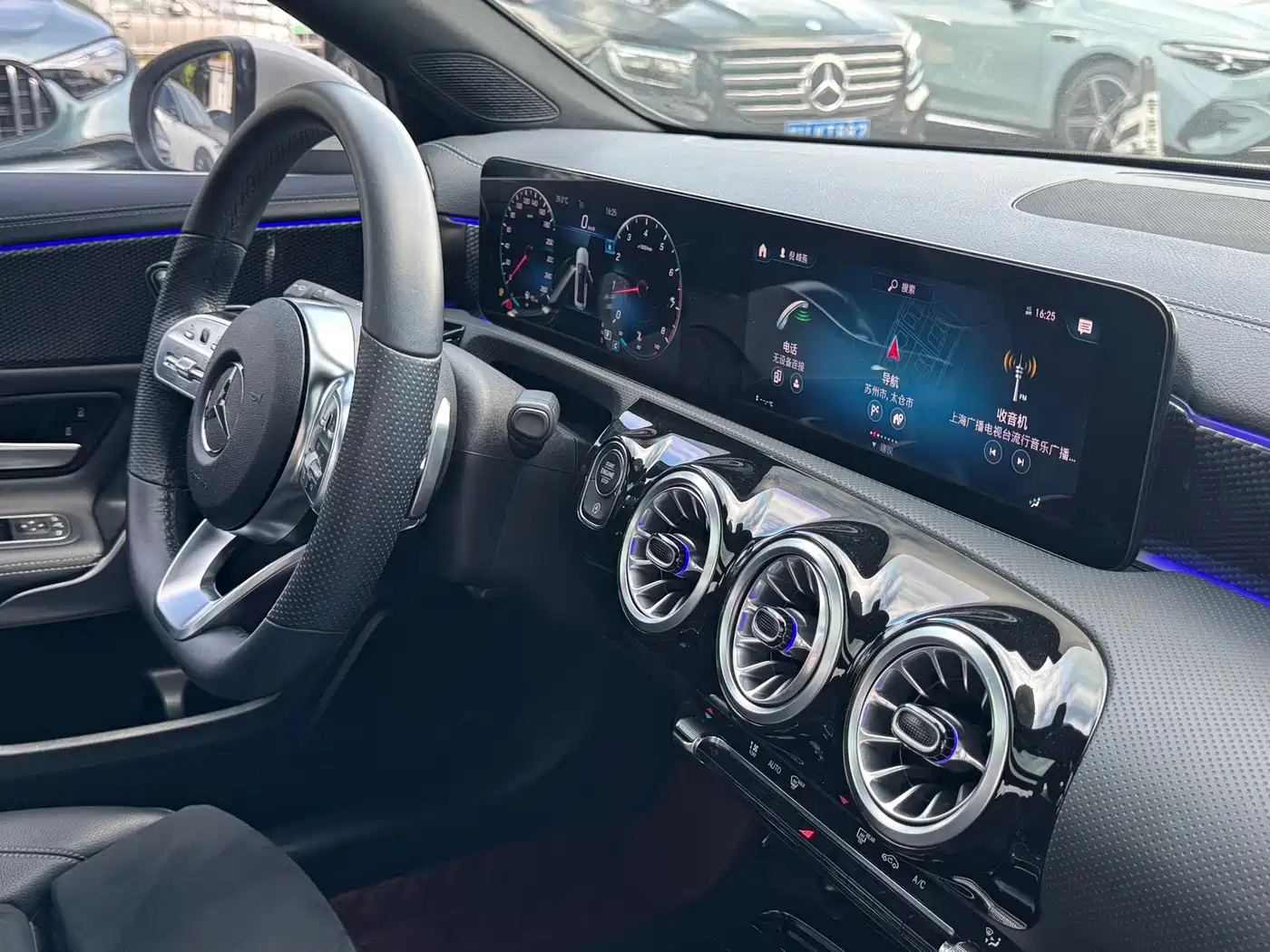Mercedes-Benz A-Class 2021 A 200 L Sport Sedan Fashion Edition фото 11