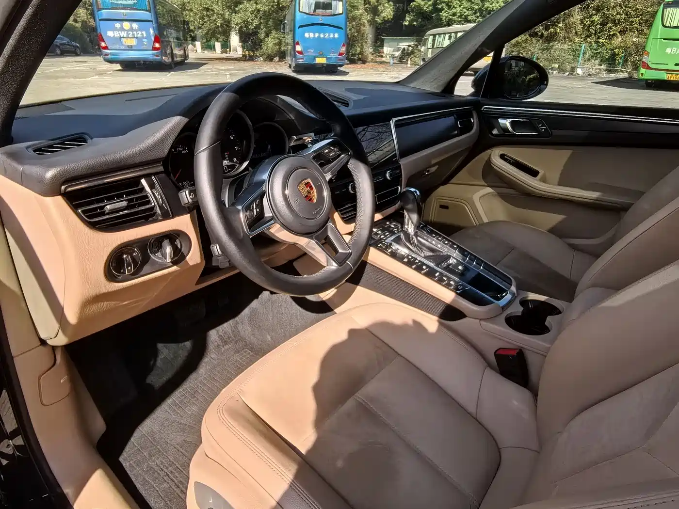 Porsche Macan 2018 Macan 2.0T фото 11