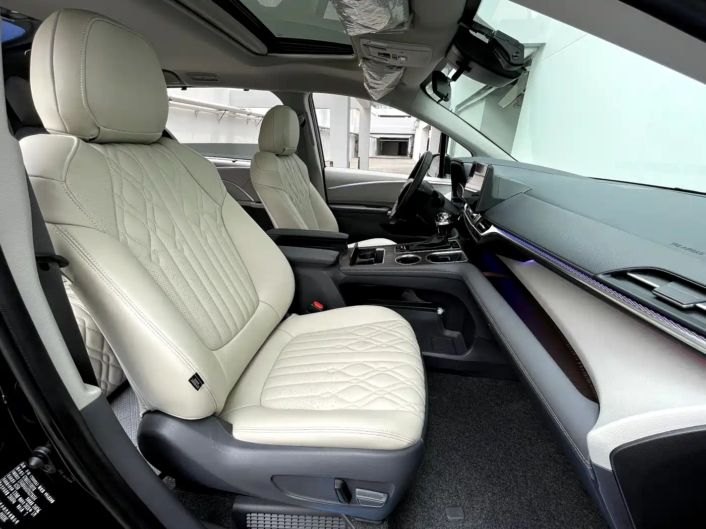 Toyota Sienna 2026 Model 2.5L Hybrid 2WD Comfort Edition фото 10