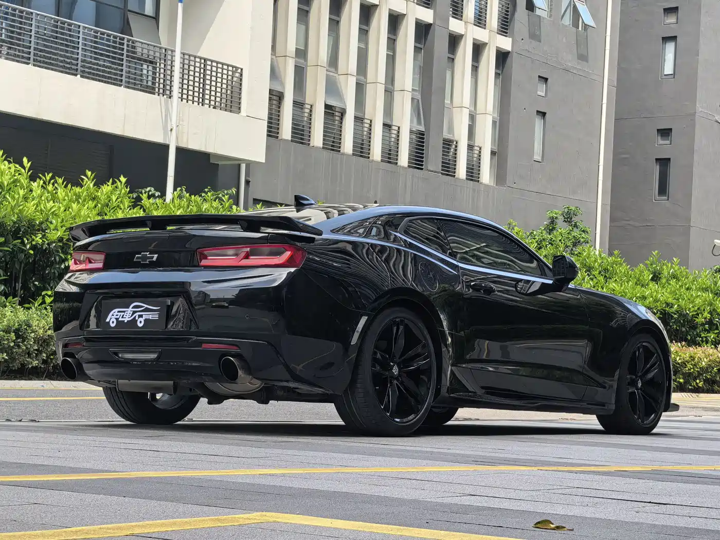 Chevrolet Camaro 2017 2.0T RS фото 16