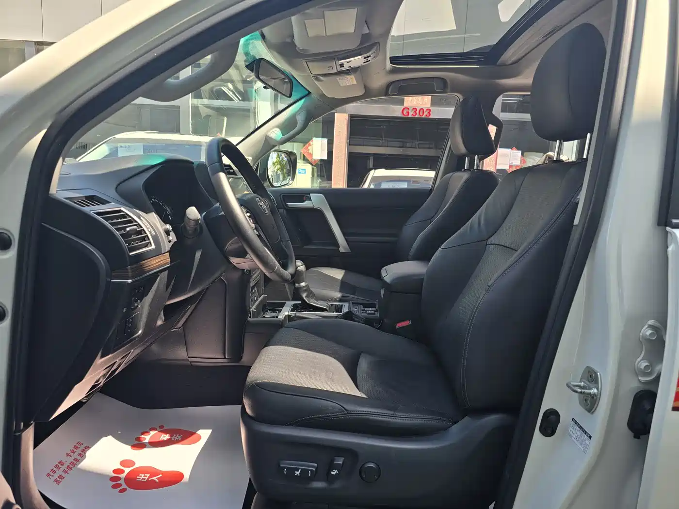 Toyota Prado 2019 2019 3.5L Automatic TX-L Zunxiang Edition with Rear-mounted Spare Tire