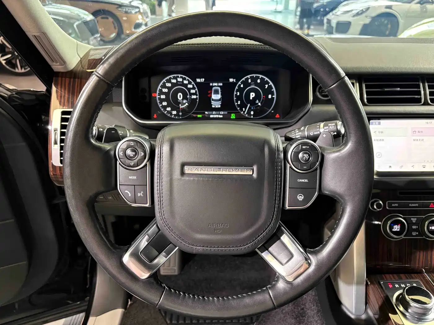 Land Rover Range Rover 2016 3.0 SC V6 Vogue LWB фото 12