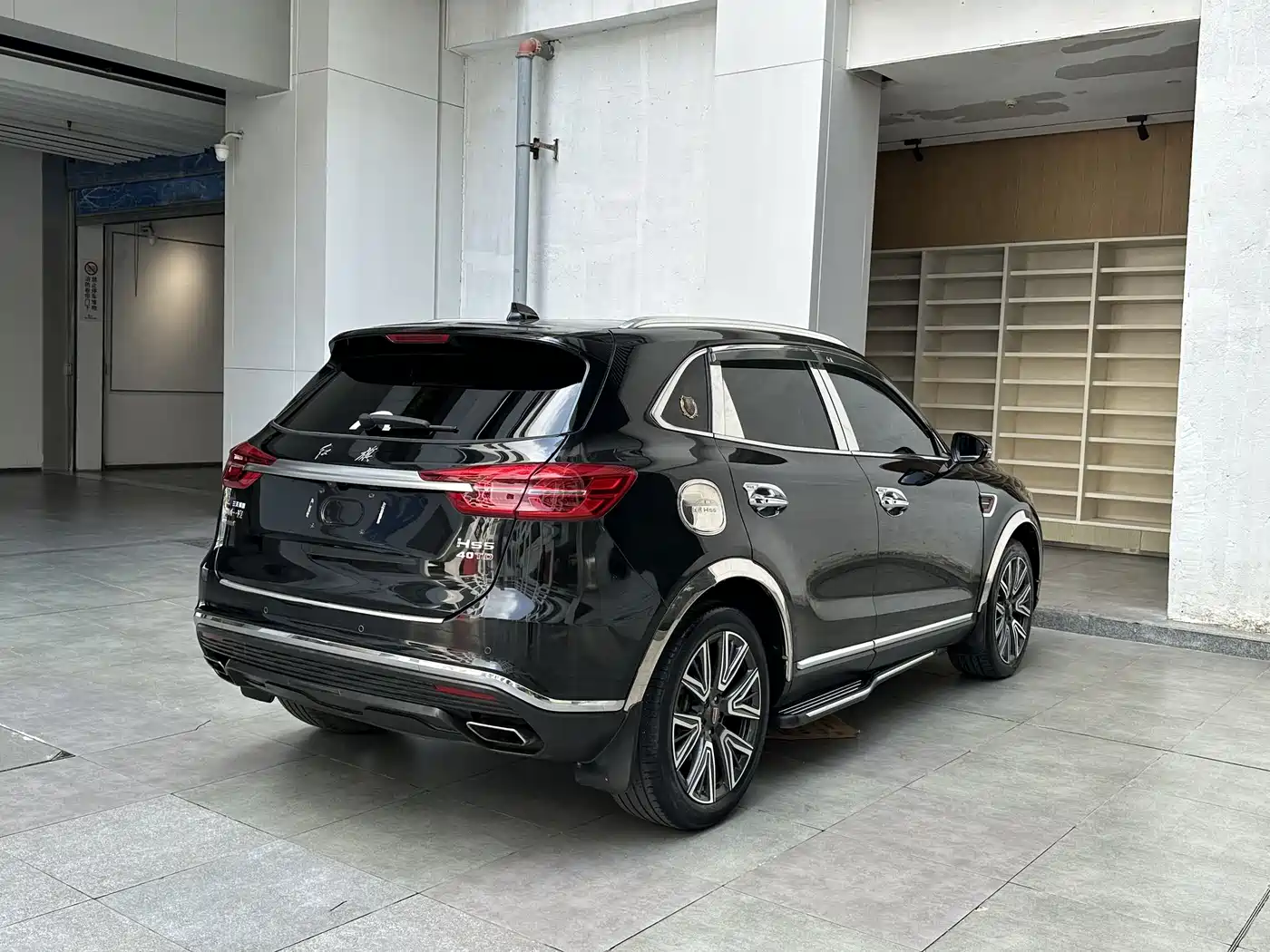 Hongqi HS5 2022 2.0T Smart Connect Flagship AWD Edition фото 10